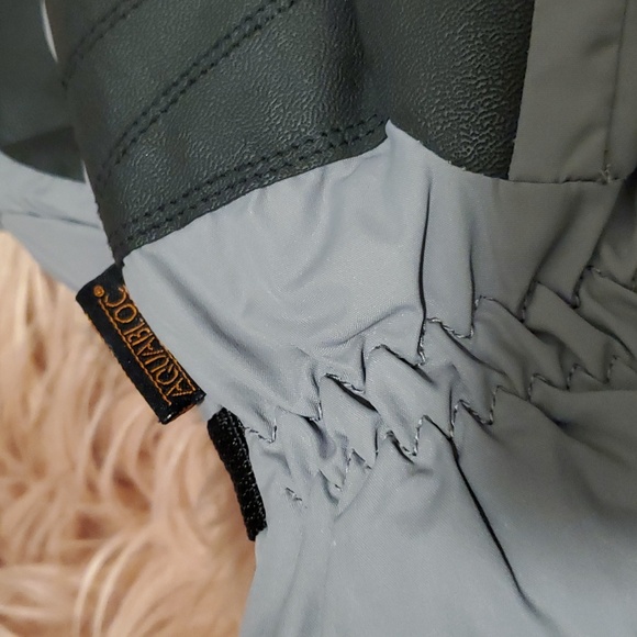 NWOT Gordini,Aquabloc,Azalea III Skidoo/ Snowboarding mitts super warm sz.Small - Picture 5 of 6